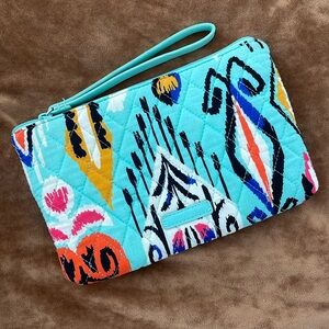 Vera Bradley wristlet